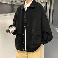 黑色