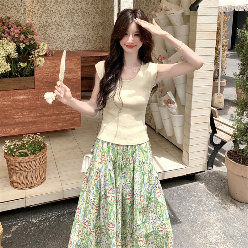 【现货】纯色修身针织T恤碎花半身裙套装2C158-8696-P135-K198,女装套装/套裙,2C158
