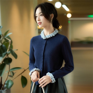 法式设计感撞色木耳边100纯羊毛针织开衫女2025新款显瘦毛衣外套图片