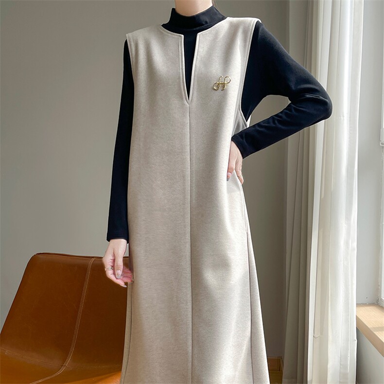 中长款斜纹呢无袖连衣裙女马甲背心裙过膝坎肩上衣2025新款毛衣裙，女装连衣裙，圣丽羊绒