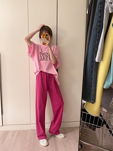 夏季新款现货，大版字母T图片