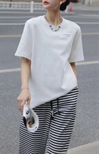 【现货】新款夏季高品气质短袖T恤，女装T恤，那简