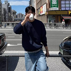 抖音得物高品质二开支持退换26春装美式男宽松曼巴纯色圆领卫衣，男装卫衣，电商A443