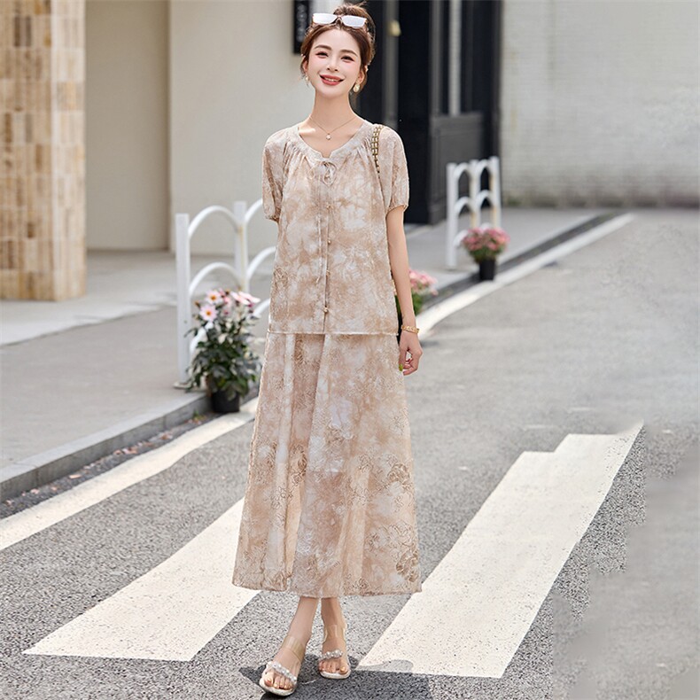 高级感时尚套装裙女2025初夏穿搭洋气显瘦气质减龄两件套半身裙女,女装套装/套裙,欣贝拉