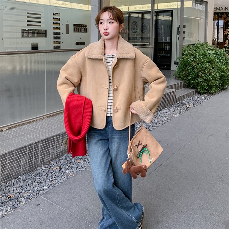 2024年冬季新款宽松气质休闲保暖短款羊羔毛翻领皮毛一体外套,女装羊羔毛/颗粒绒,流量+