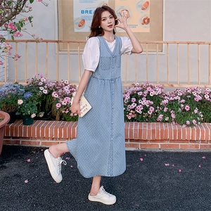 现货 ！！2025夏季新款泡泡袖T恤+无袖牛仔裙两件套图片