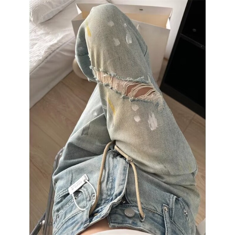 美式复古彩绘涂鸦破洞牛仔裤女夏季新款设计感宽松高腰直筒阔腿裤图片