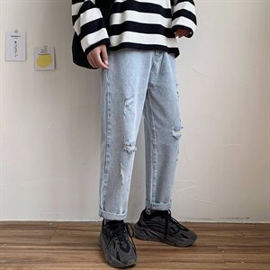 夏季九分牛仔裤男生直筒宽松破洞韩版潮流休闲潮牌浅裤子图片