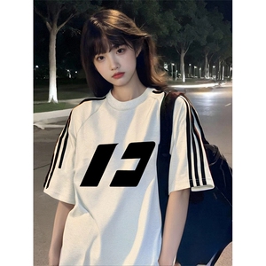抖音得物高品质二开240克宽松纯棉美式潮牌三条杠织带短袖T恤图片