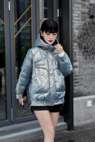 90绒羽绒服，女装羽绒服，娇姿百合