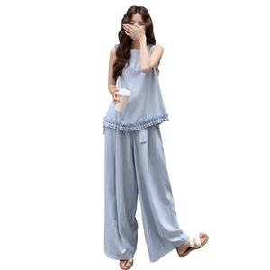 浅蓝色木耳边背心上衣套装女2025夏季新款巨好看花苞半身裙两件套图片
