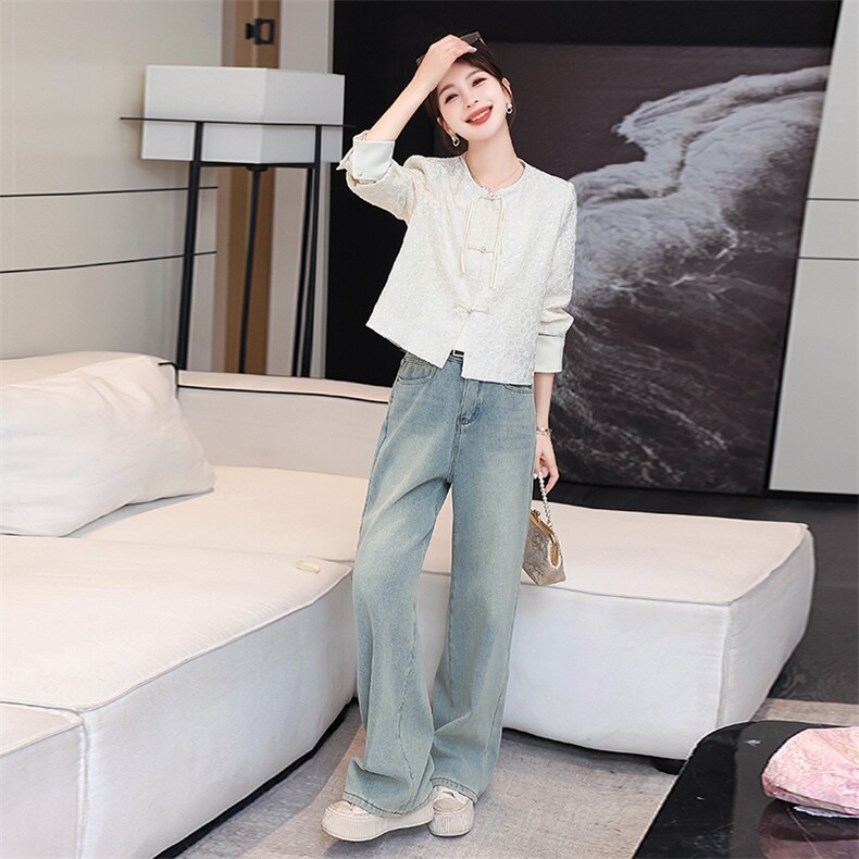 新中式休闲盘扣外套女2025春秋新款今年流行g风刺绣上衣夹克,女装短外套,沁沁公主