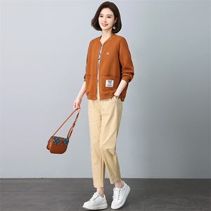 2025春秋中年妈妈外套女卫衣套装女装运动服开衫上衣图片
