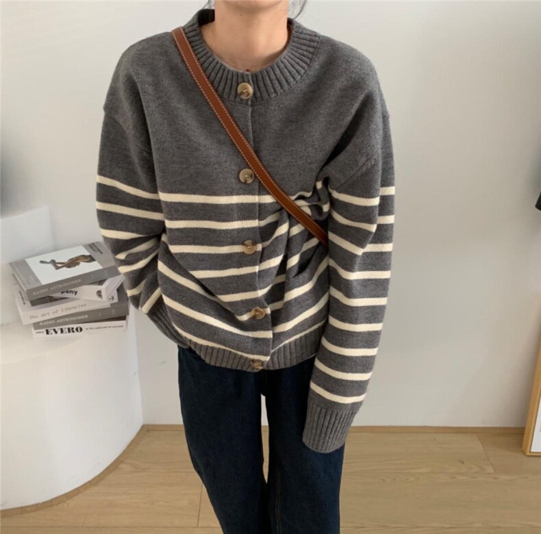 羊毛毛衣开衫，女装针织衫/毛衣，素妮