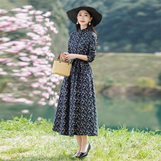 苏杭高端亚麻长袖连衣裙2025年春季新款妈妈打底减龄时尚收腰外穿，女装连衣裙，水衣源