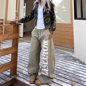 个性韩版字母印花弯刀牛仔裤女春秋新款宽松阔腿拖地工装牛仔裤子图片