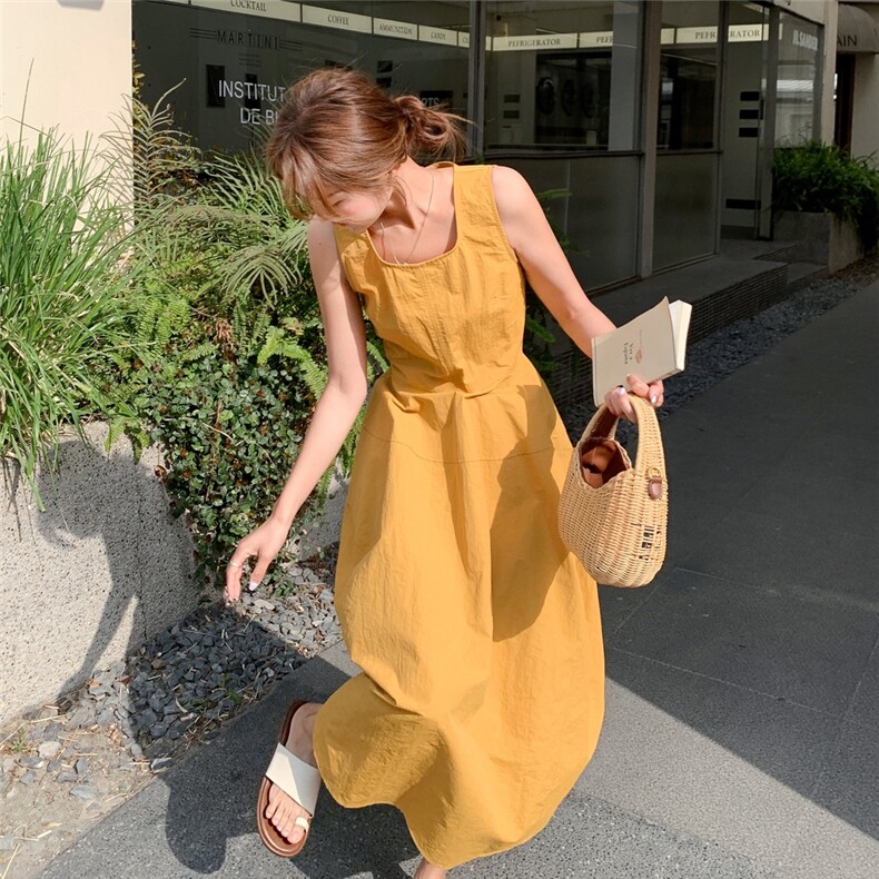 橘黄色无袖连衣裙女2025年夏季新款韩版小个子时尚减龄背心长裙子,女装连衣裙,2C206