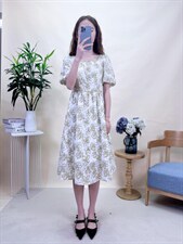 现货夏季新款盐缩肌理印花连衣裙，女装连衣裙，蘑小菇