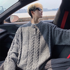深灰色