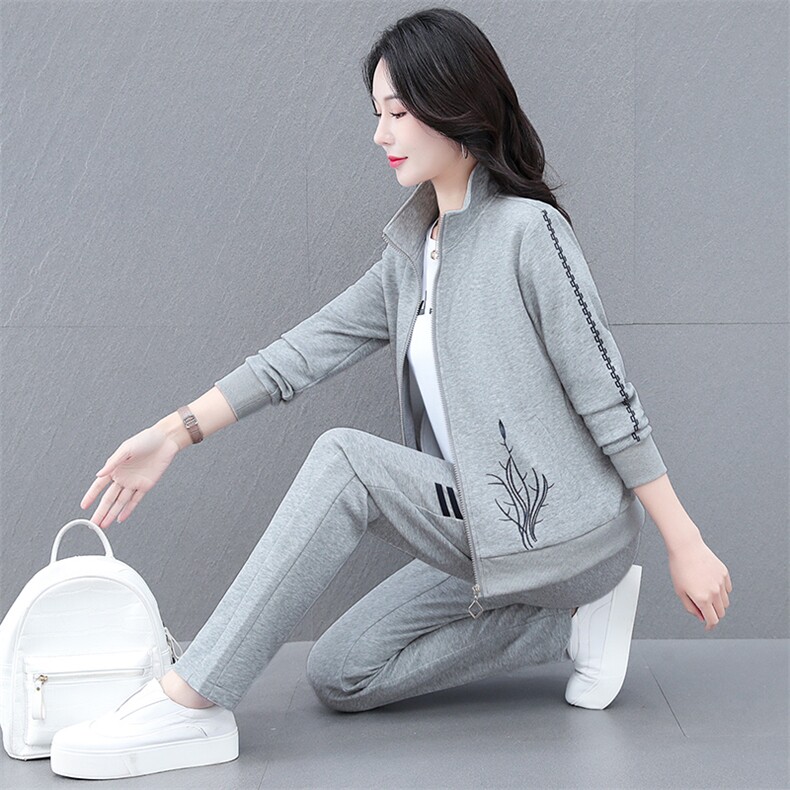 洋气减龄休闲运动服套装女春秋2025新款气质妈妈装高端卫衣三件套，女装套装/套裙，燕颉服饰