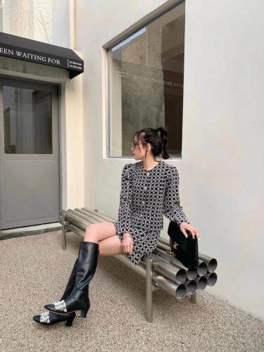 刺绣套装，女装职业装，HE