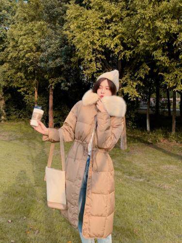 大毛领羽绒服，女装羽绒服，MC