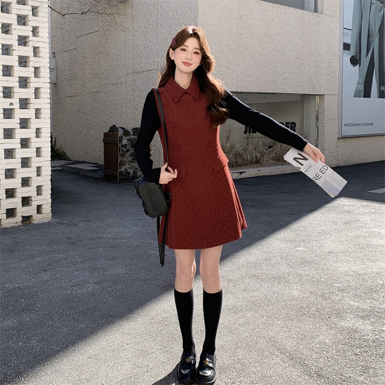现货韩系高级感红呢料马甲+针织打底套装女2026春装新款两件套裙,女装套装/套裙,涵墨
