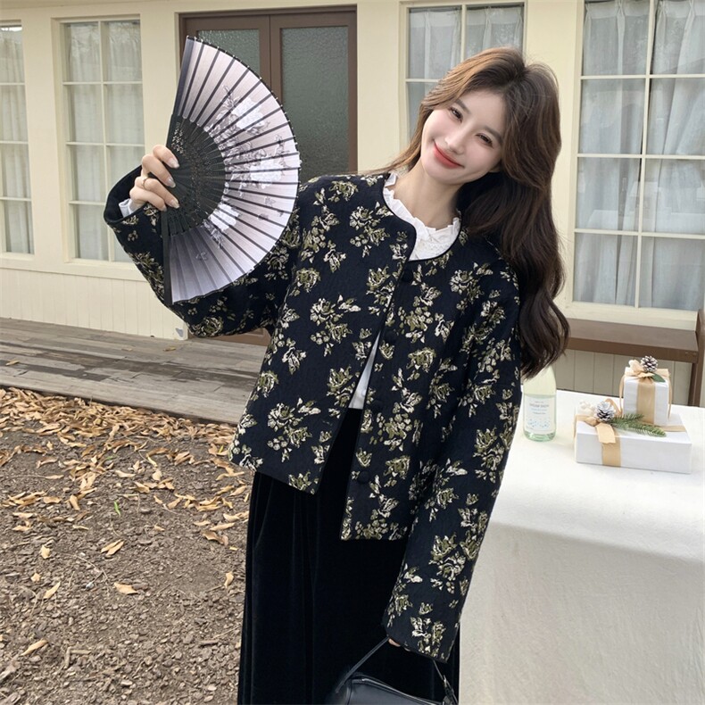 新款有货肌理感花色中古风短外套5501P145K218,女装短外套,2C176