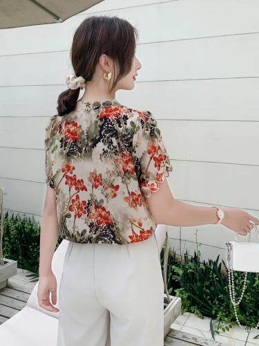 新款花上衣，女装，红利秀雅