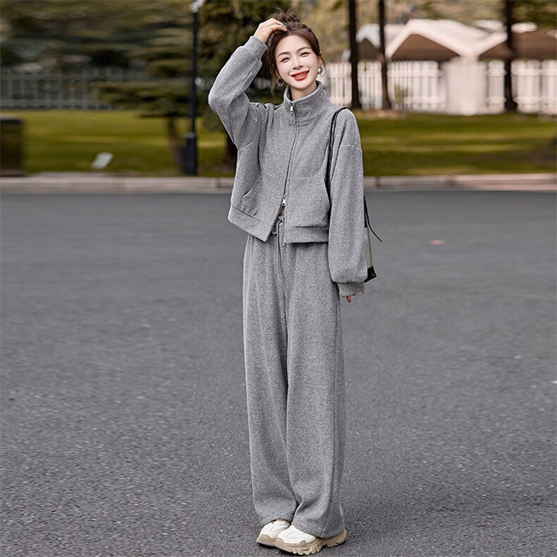 休闲运动套装女2024秋冬新款洋气欧货减龄高级松弛感加绒卫衣穿搭,女装套装/套裙,蓝诺裳