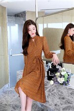 现货，春季碎花连衣裙，女装连衣裙，金典明美