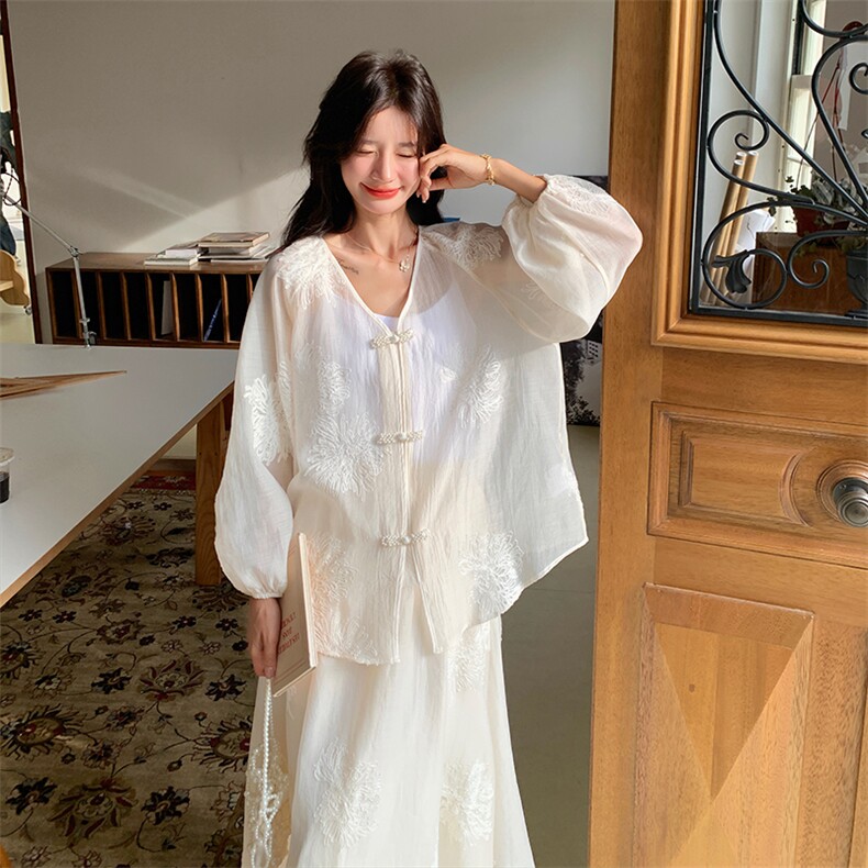新中式中国风白色绣花衬衫长裙子两件套装女2025新款小个子半身裙,女装套装/套裙,2C323