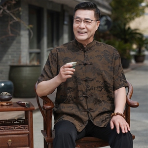 主推风唐装男夏新款香云纱立体扣冰丝提花短袖中老年套装图片