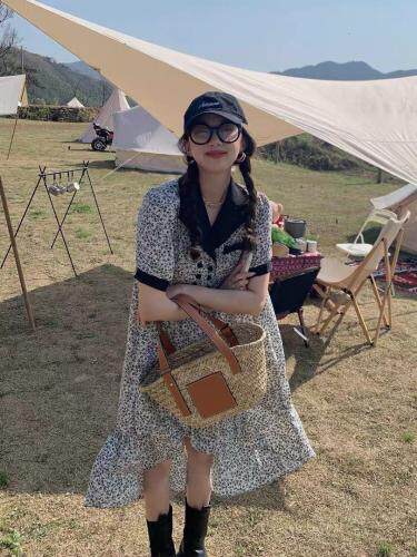 【现货】夏季新品碎花连衣裙，女装连衣裙，F/TU