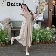 白色波点小飞袖连衣裙女2024夏新款韩版宽松显瘦慵懒风中长款裙子，女装连衣裙，蝶眷
