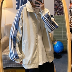 卡其色