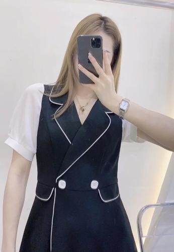 夏季新款连衣裙，女装连衣裙，米社