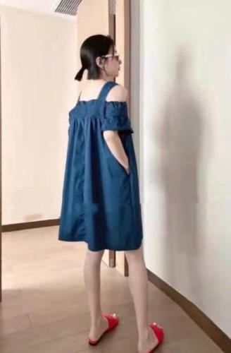 DG8103欧洲站2021夏季新款时尚吊带露肩洋气显瘦连衣裙,女装背心吊带,L·H·X