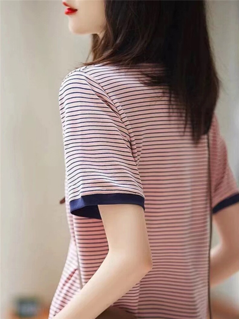 夏季短袖圆领条纹撞色刺绣t恤欧货减龄打底衫外穿显瘦上衣女,女装T恤,德聚羊绒