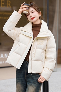 2025新款现货针织领羽绒服图片