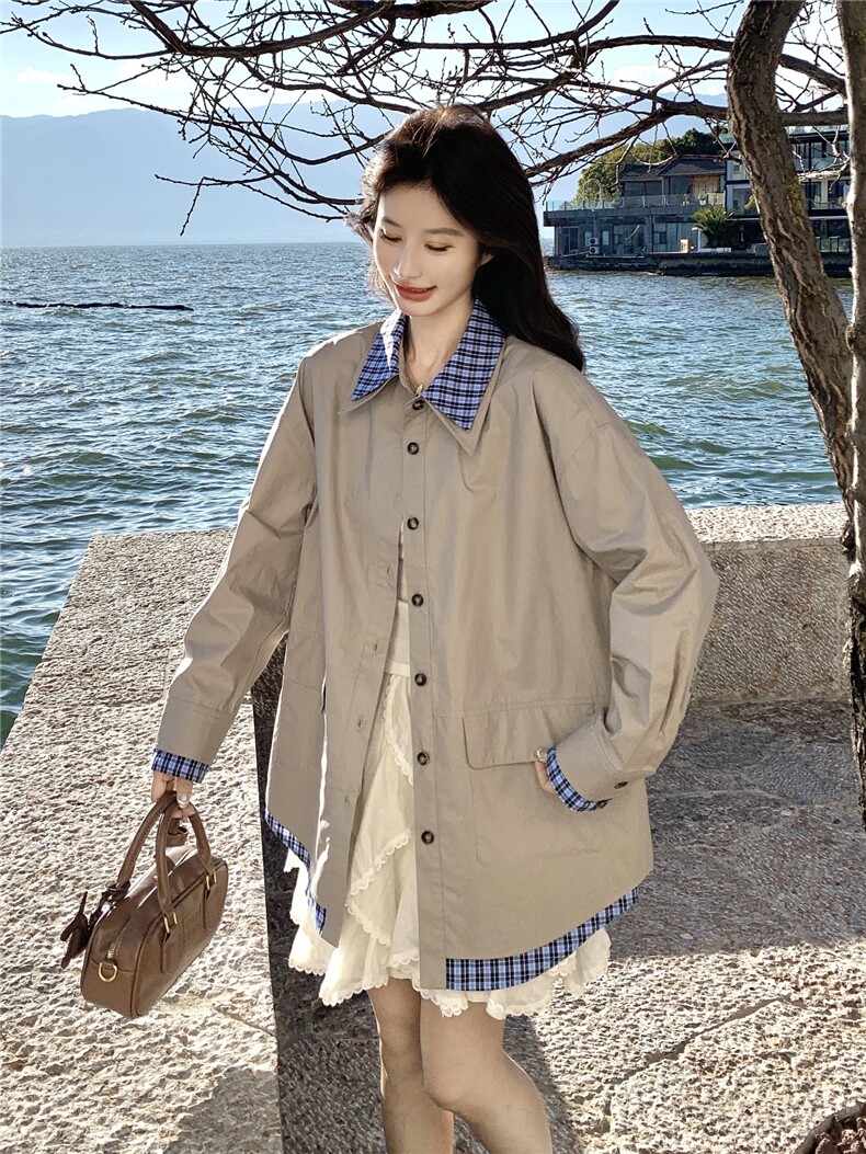 韩系格子拼接卡其色翻领衬衫外套女2026春秋新款宽松休闲工装夹克,女装短外套,艾米莉亚