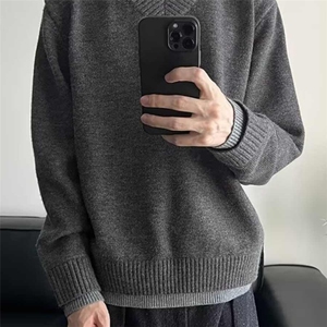 深灰色假两件针织衫男秋冬老钱风穿搭毛衣慵懒高级感V领长袖上衣
