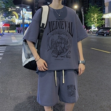 深灰色