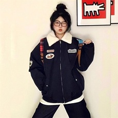 藏青色