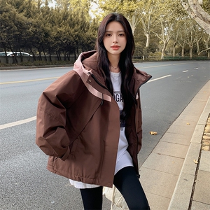 韩版短款撞色冲锋衣羽绒棉服女2025冬季新款加厚显瘦保暖棉衣棉袄图片
