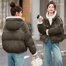 【现货现货】冬季新款黄色拼接连帽羽绒服短款2025羊羔毛拼接外套，女装羽绒服，一安秀