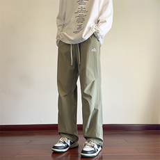 草绿