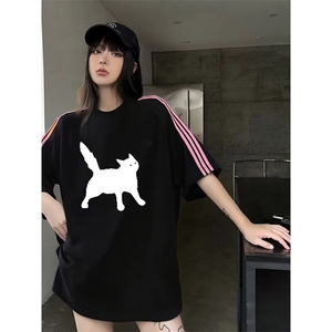抖音得物品质二开240克宽松纯棉美式潮牌印花三条杠中性风短袖T恤图片