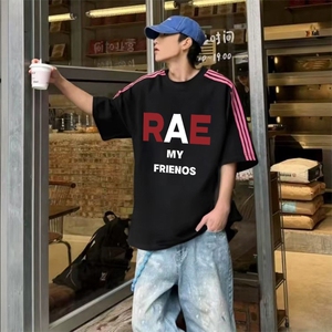 抖音得物品质二开240克宽松纯棉美式潮牌印花三条杠中性风短袖T恤图片