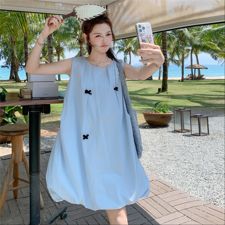 法式蓝色无袖背心花苞连衣裙女夏2025新款小个子裙子多巴胺超好看图片
